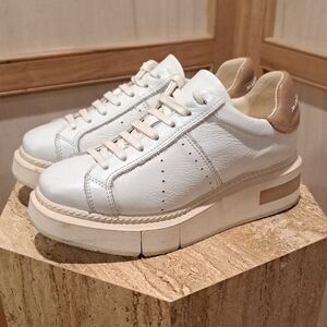 Paloma Barcelo Mirande White and Tan Sneakers 6